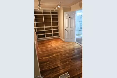 55 Hampshire Dr, Mendham, NJ 07945 - Photo 10