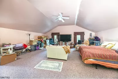 90 Emmans Rd, Roxbury Township, NJ 07852 - Photo 20
