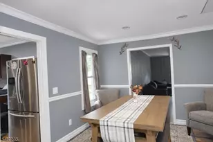634 Vosseller Ave, Bridgewater, NJ 08805 - Photo 6