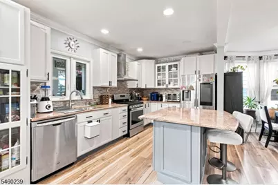 345 E Clay Ave, Roselle Park, NJ 07204 - Photo 2