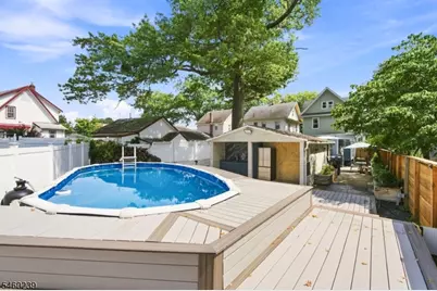 345 E Clay Ave, Roselle Park, NJ 07204 - Photo 32