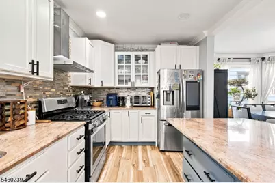 345 E Clay Ave, Roselle Park, NJ 07204 - Photo 4