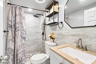 345 E Clay Ave, Roselle Park, NJ 07204 - Photo 12