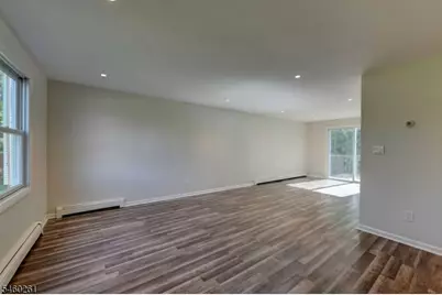 275 Main St, Ogdensburg, NJ 07439 - Photo 2