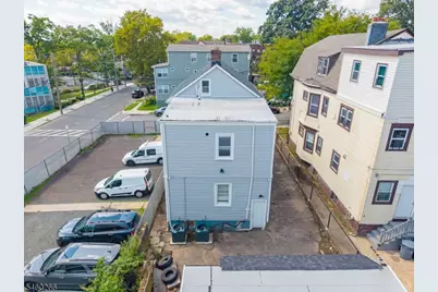 35 Irving Ave, Newark, NJ 07112 - Photo 26