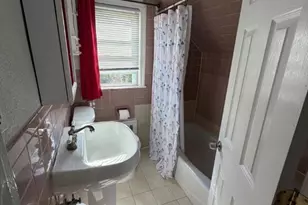 17 Ellsworth St, Clifton, NJ 07012 - Photo 6