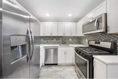378 Valley St #B3, South Orange, NJ 07079 - Photo 6