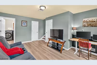 466 Milcrip Rd, Bridgewater Twp., NJ 08807 - Photo 32