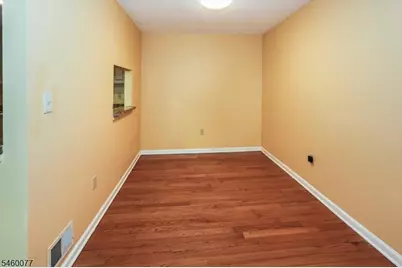 131 Irving Pl, Bernards Township, NJ 07920 - Photo 8