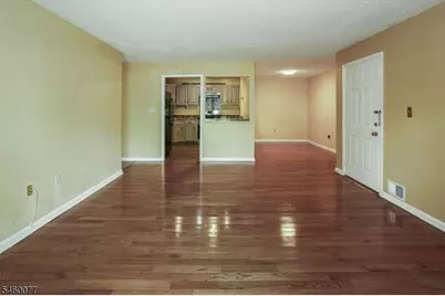 131 Irving Pl, Bernards Township, NJ 07920 - Photo 6