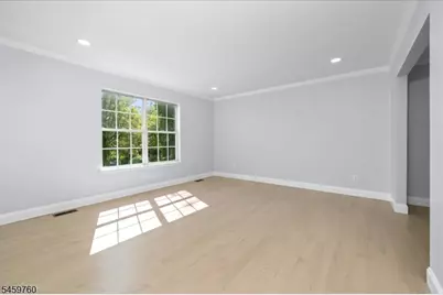 117 Hillside Dr, Hamburg, NJ 07419 - Photo 4