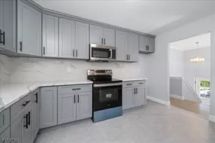 117 Hillside Dr, Hamburg, NJ 07419 - Photo 8