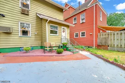 9 Halcyon Pl, Bloomfield, NJ 07003 - Photo 10