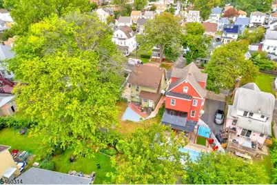 9 Halcyon Pl, Bloomfield, NJ 07003 - Photo 14