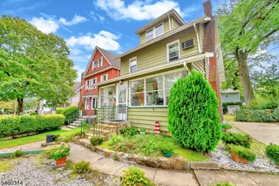 9 Halcyon Pl, Bloomfield, NJ 07003 - Photo 6