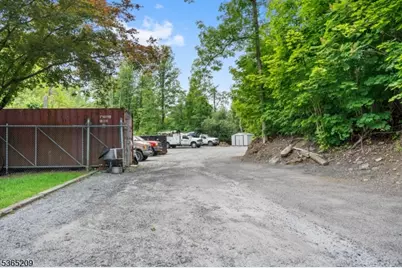 229 Main Street, Andover, NJ 07821 - Photo 10