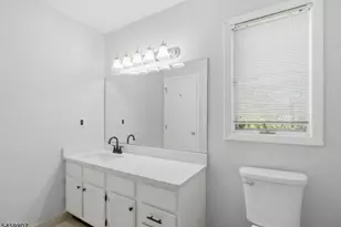 136 Changebridge Rd, Montville Township, NJ 07045 - Photo 4