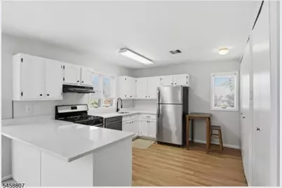 136 Changebridge Rd #N8, Montville Township, NJ 07045 - Photo 2