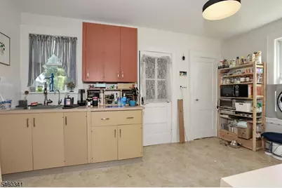 309 Hawthorne Ave, Hawthorne, NJ 07506 - Photo 10