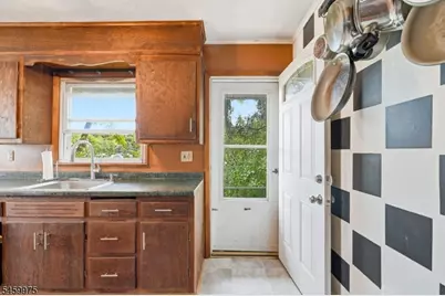 74 Trinity St, Newton, NJ 07860 - Photo 10