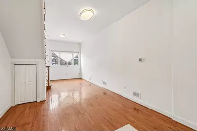 90 A Hackensack Plk R, Weehawken, NJ 07086 - Photo 6