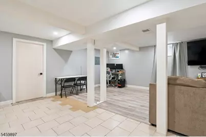 31 Barbara St, Bloomfield, NJ 07003 - Photo 20