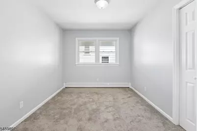 31 Barbara St, Bloomfield, NJ 07003 - Photo 8