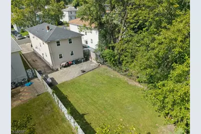 31 Barbara St, Bloomfield, NJ 07003 - Photo 32