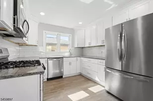 31 Barbara St, Bloomfield, NJ 07003 - Photo 6