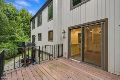 113 Alpine Ct #13, Stanhope, NJ 07874 - Photo 4
