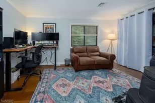 7 Augusta Dr, Vernon, NJ 07462 - Photo 10