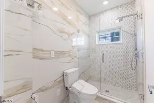 117 Berkley Blvd, Woodbridge Township, NJ 08830 - Photo 14