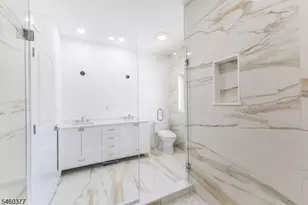 117 Berkley Blvd, Woodbridge Township, NJ 08830 - Photo 18