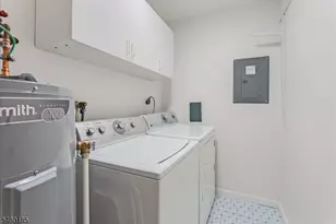 750 Mill St, Belleville, NJ 07109 - Photo 2