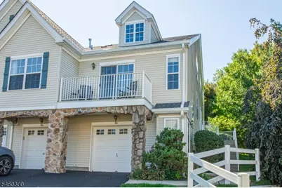 904 Wendover Ct, Randolph Township, NJ 07869 - Photo 2
