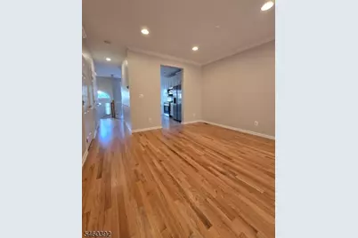 567 Coventry Dr, Nutley, NJ 07110 - Photo 2