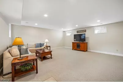 106 Pomeroy Rd, Madison, NJ 07940 - Photo 38