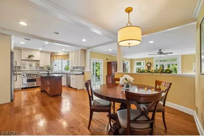 106 Pomeroy Rd, Madison, NJ 07940 - Photo 12