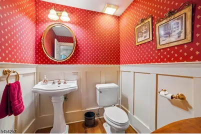 106 Pomeroy Rd, Madison, NJ 07940 - Photo 26