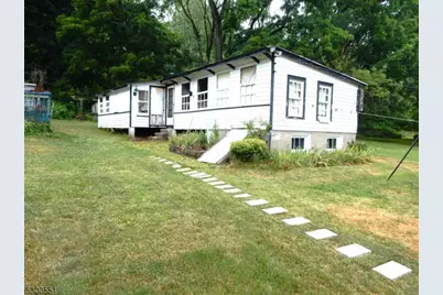 215 Main St., Mansfield Township, NJ 07865 - Photo 12