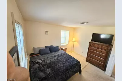 121 W Hanover Ave, Morris Plains, NJ 07950 - Photo 20