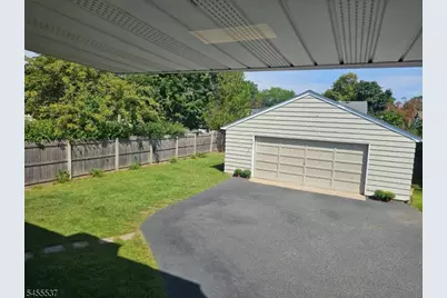 121 W Hanover Ave, Morris Plains, NJ 07950 - Photo 26