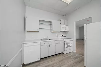 110 Cornelia St #4, Boonton Town, NJ 07005 - Photo 14