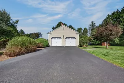 54 Blossom Hill Rd, Clinton Township, NJ 08833 - Photo 22