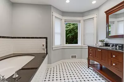 421 Ridgewood Ave, Glen Ridge, NJ 07028 - Photo 20