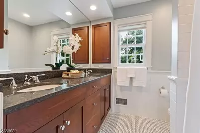 421 Ridgewood Ave, Glen Ridge, NJ 07028 - Photo 24