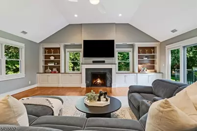 421 Ridgewood Ave, Glen Ridge, NJ 07028 - Photo 8