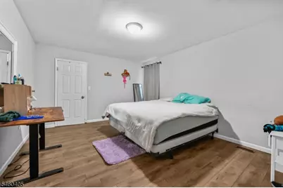 319 Harrison Ave, Garfield, NJ 07026 - Photo 18