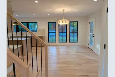 2 Byron Ct, Westfield, NJ 07090 - Photo 10