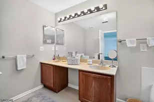 706 Dawson Pl, Hanover Township, NJ 07981 - Photo 20
